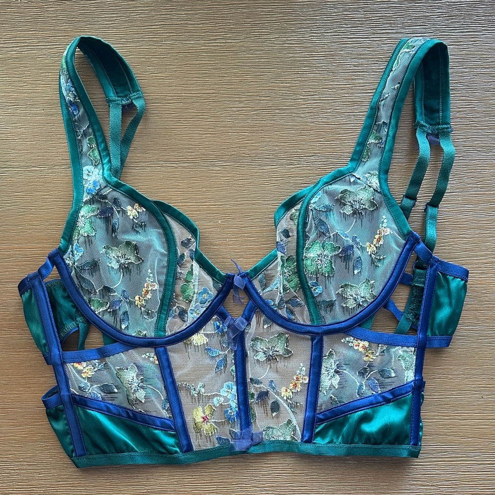 For love and lemons lace bralette